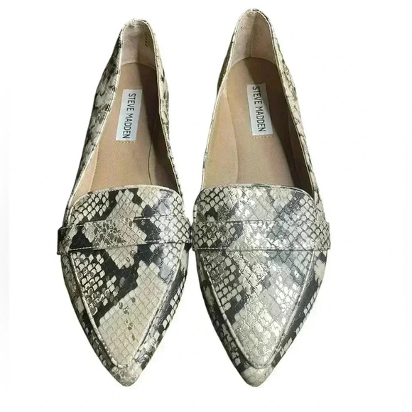 Steve Madden women’s Snakeskin Pointed Toe Flats Shoes Sz 7.5 cream black gold - Picture 1 of 10